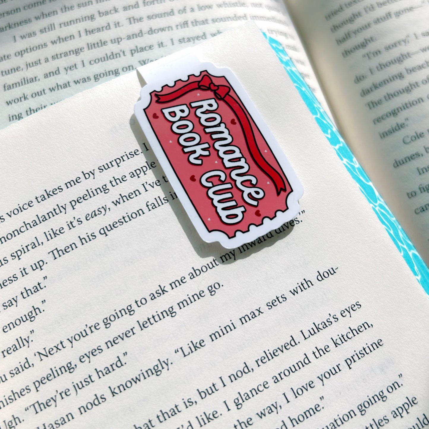 Red Bow Romance Book Club Magnetic Bookmark