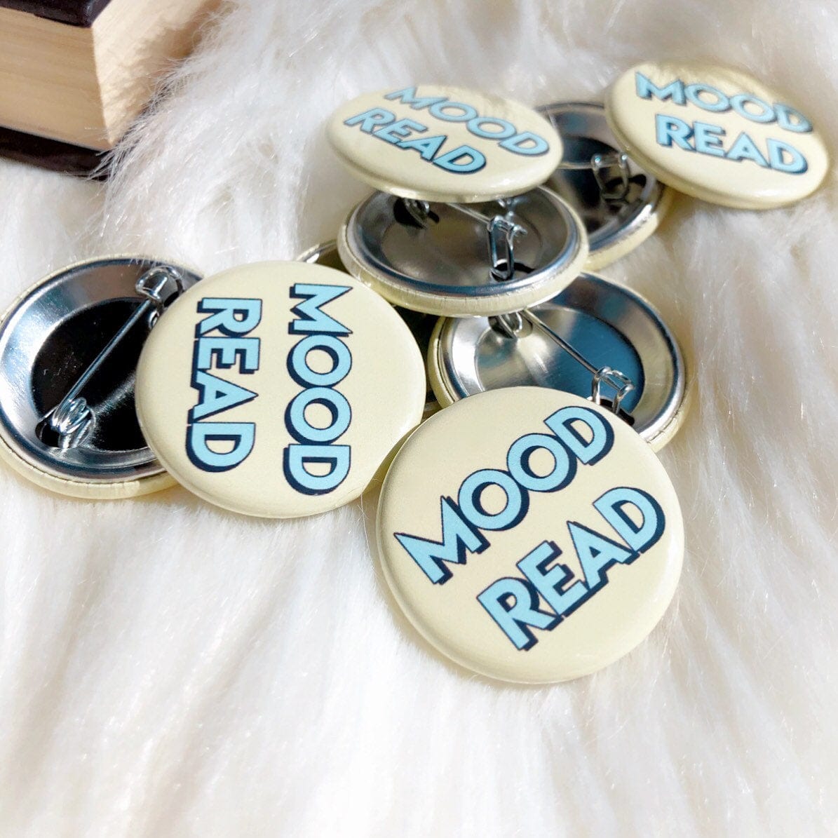Bookish Buttons