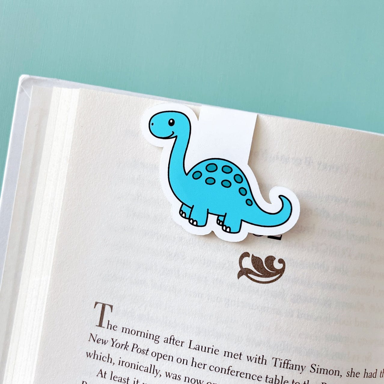 Brontosaurus Dinosaur Magnetic Bookmark