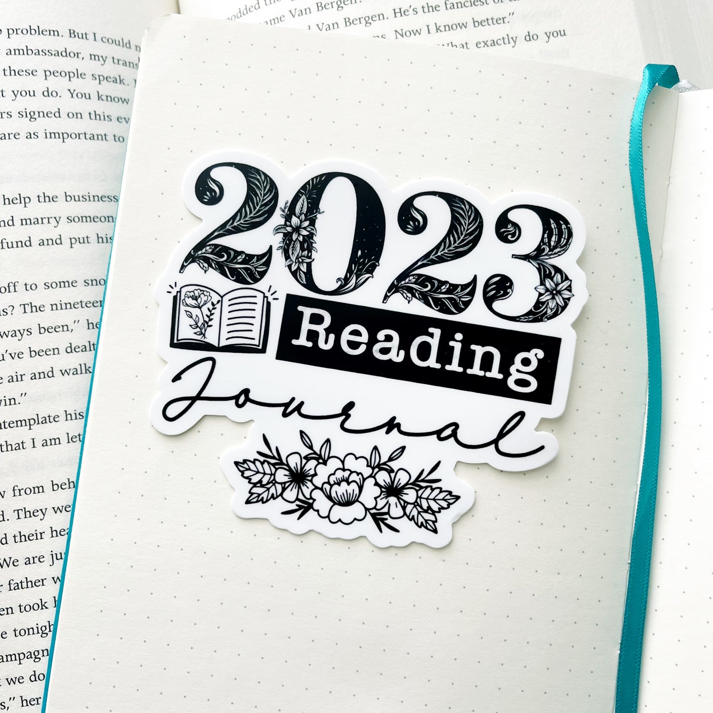 Floral 2023 Reading Journal Sticker