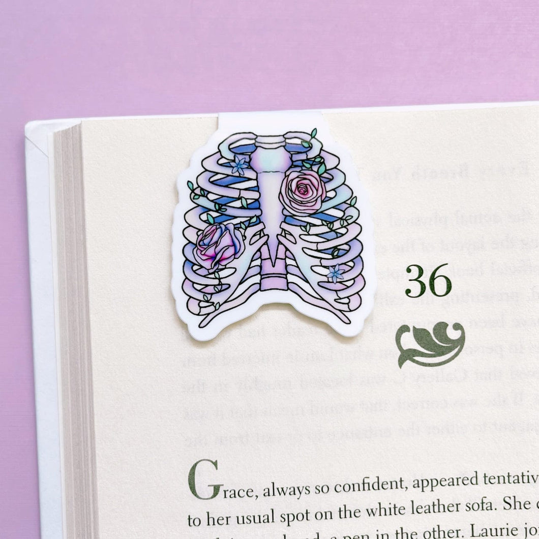 Floral Ribs Magnetic Bookmark
