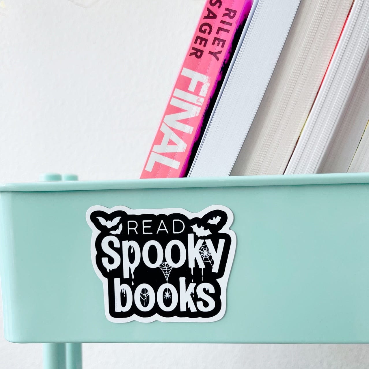 Read Spooky Books Book Cart Magnet